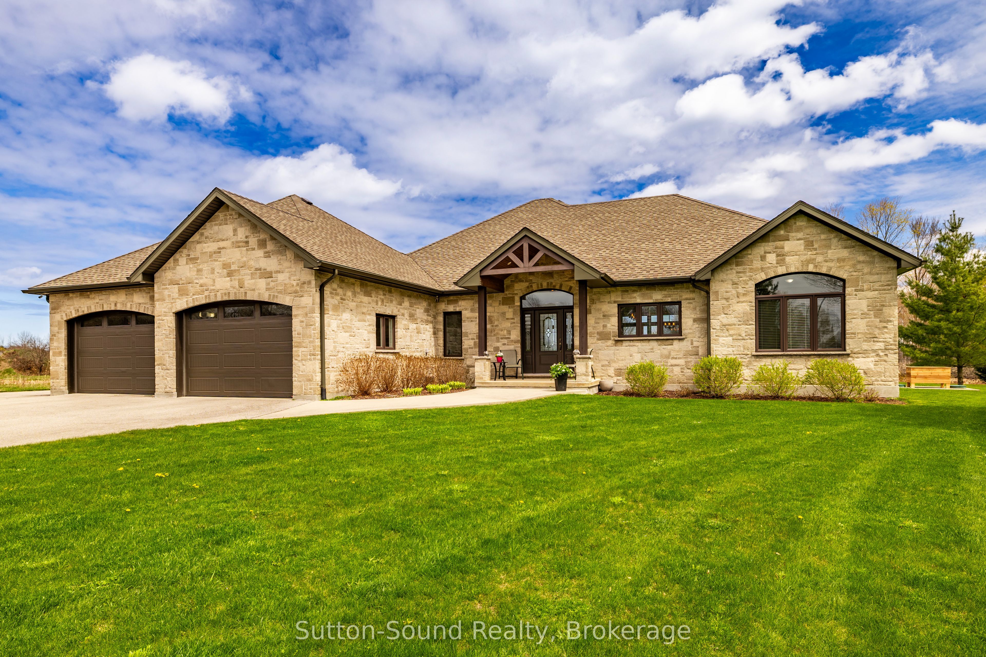 318837 Grey Rd 1 Road, Georgian Bluffs, On N4k 5n4