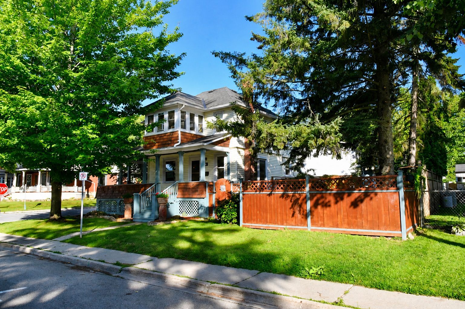 200 South Street, Gananoque, On K7g 1a3