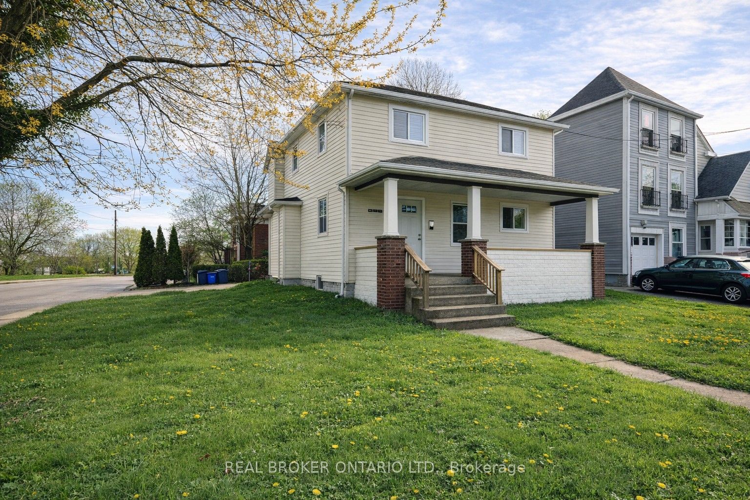 4394 Ellis Street, Niagara Falls, On L2e 1h4