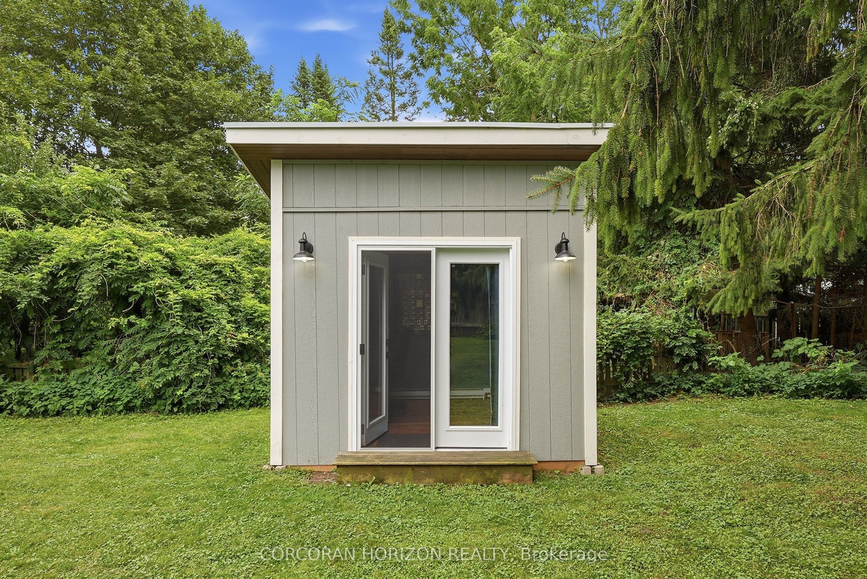 565 St David Street N, Centre Wellington, On N1m 2k5