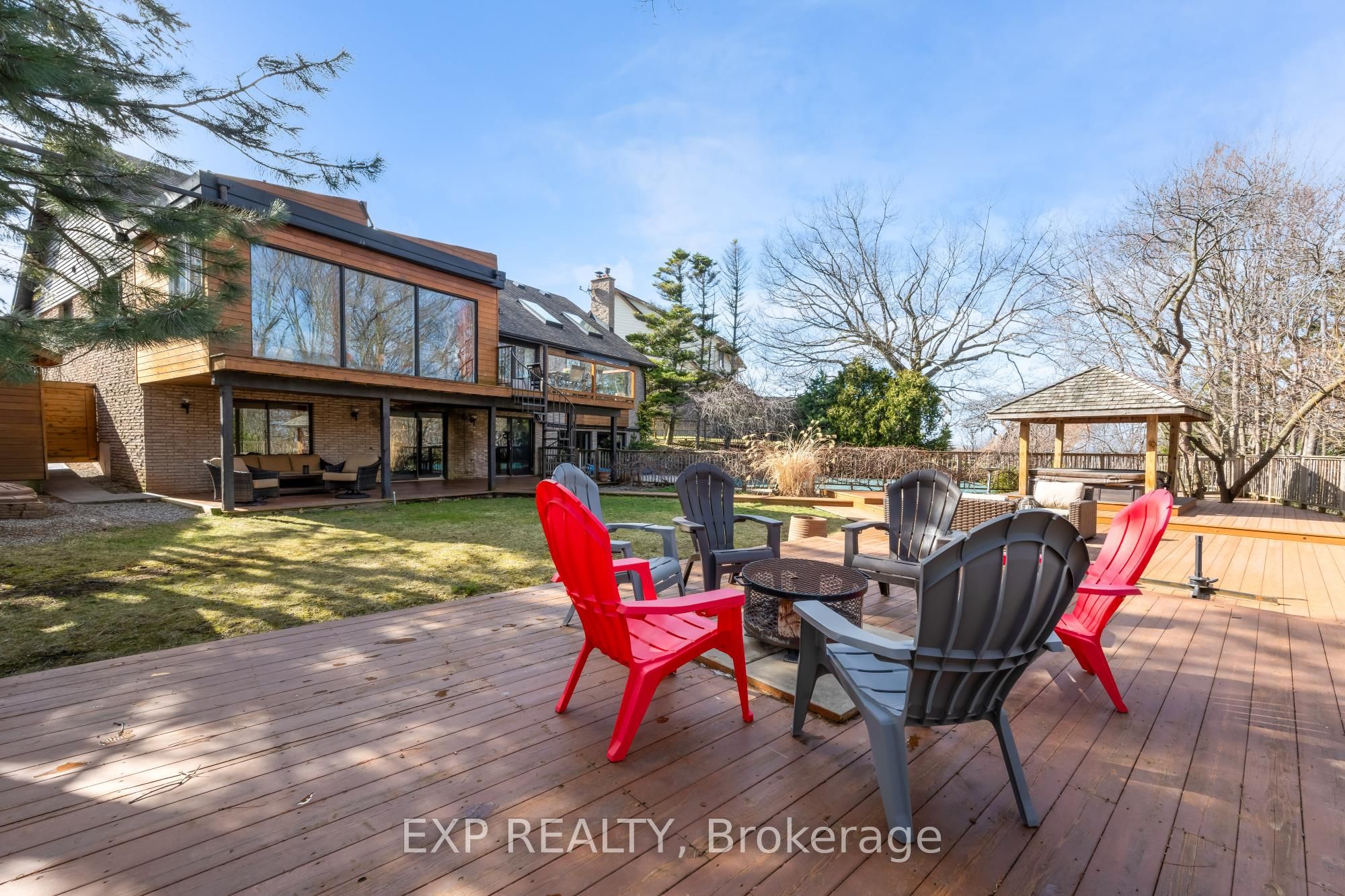 39 Hilts Drive, Hamilton, On L8g 3h5
