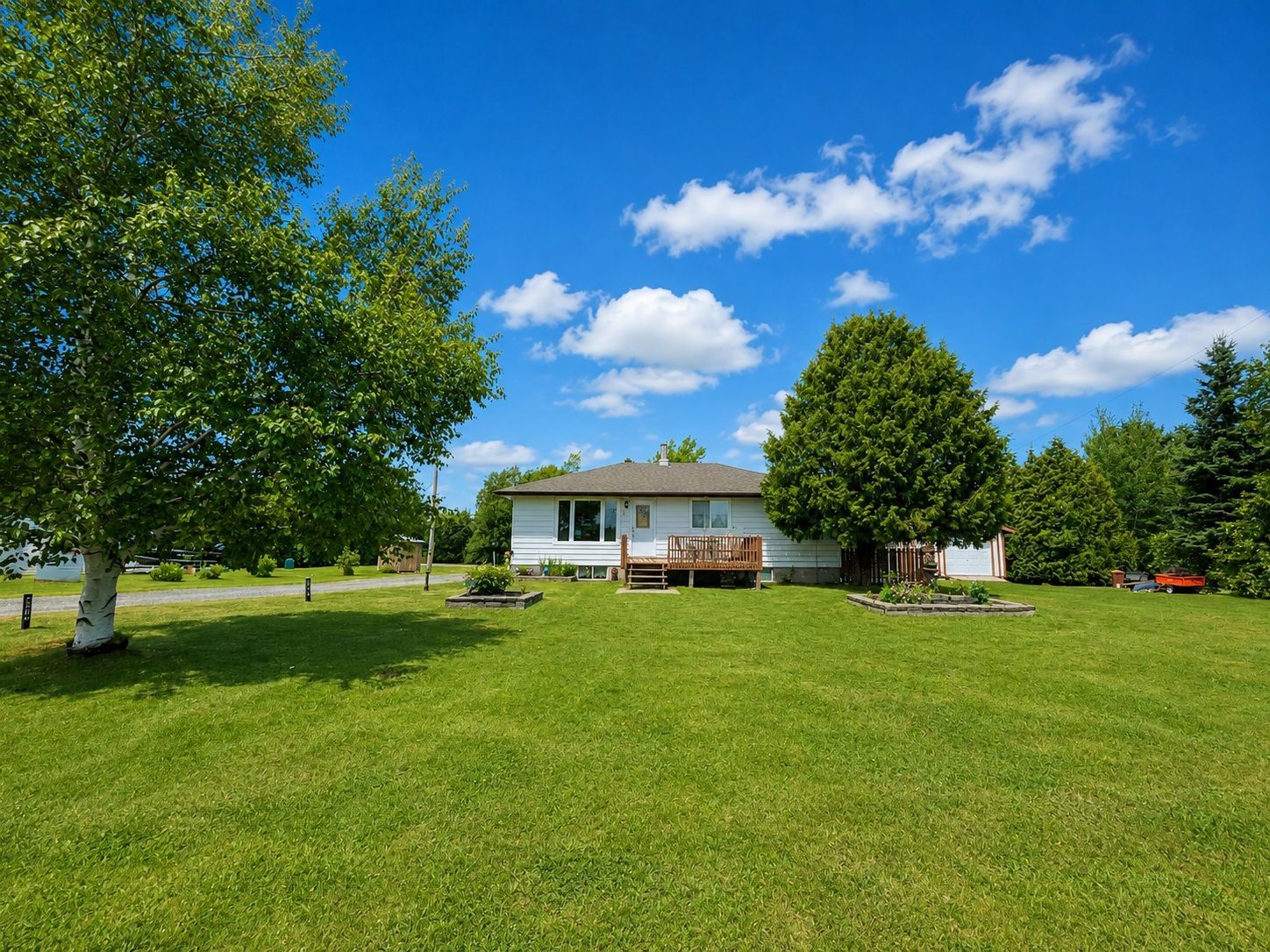 1443 Hwy 64 Highway, French River, On P0m 1a0