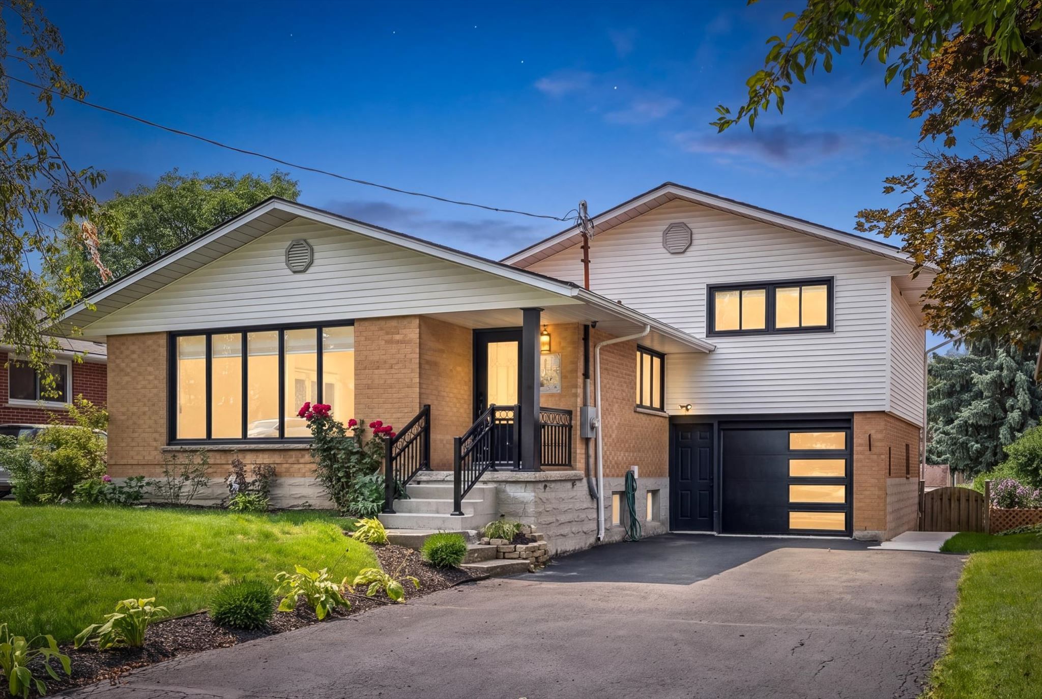 385 Village Crescent, Kitchener, On N2m 4v2