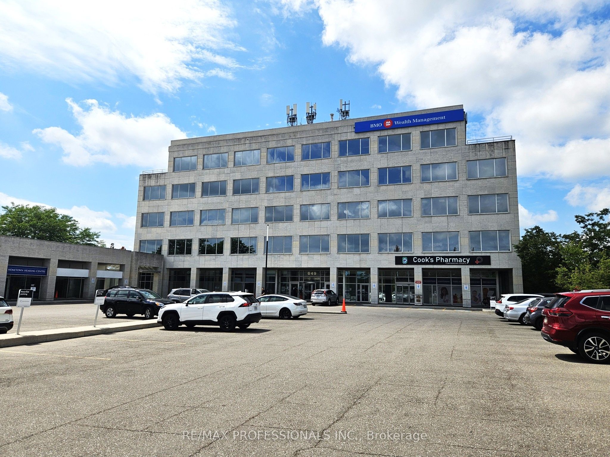 649 Scottsdale Drive Ll2, Guelph, On N1g 4t7