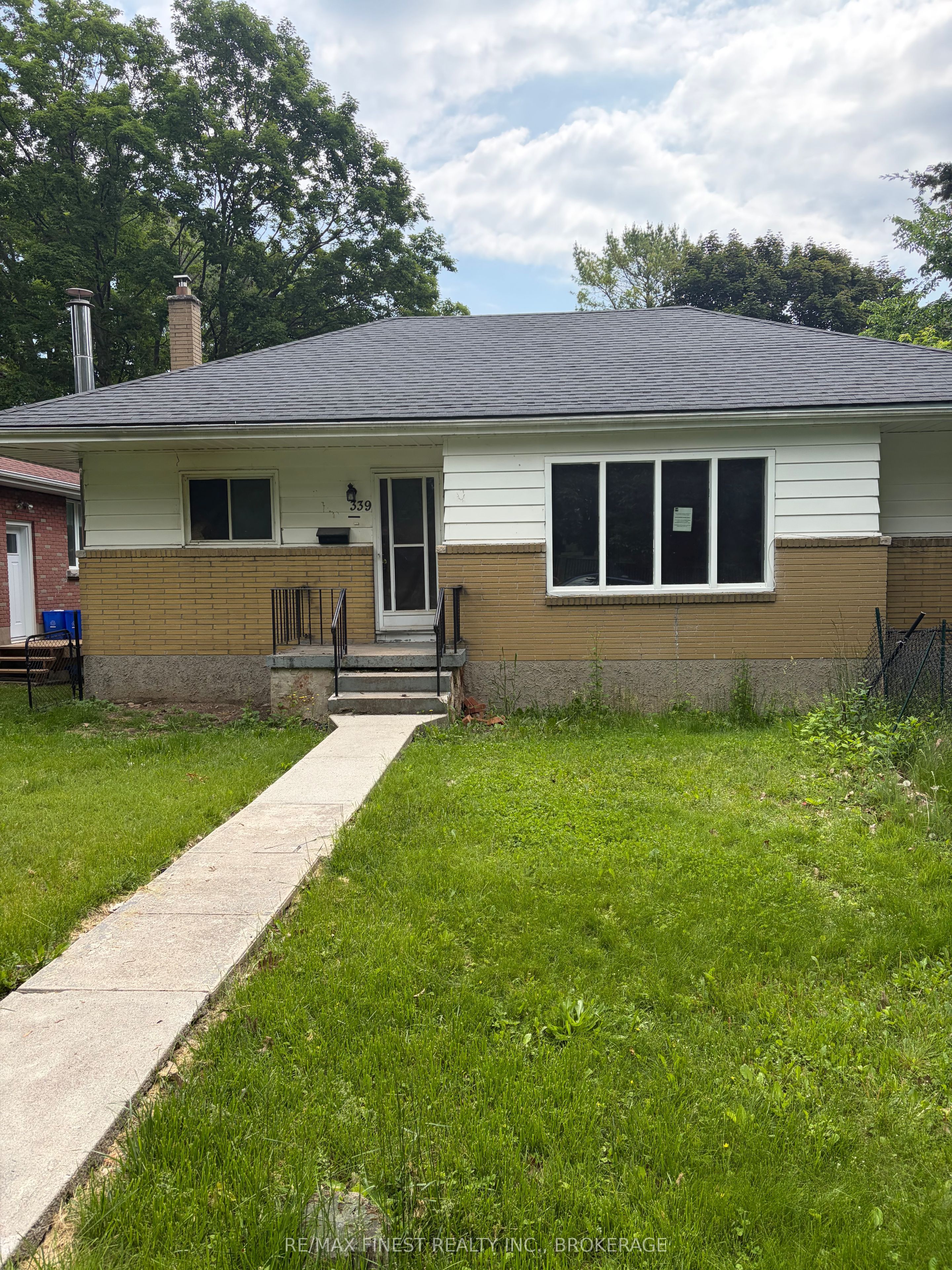 339 Mowat Avenue, Kingston, On K7m 1l2