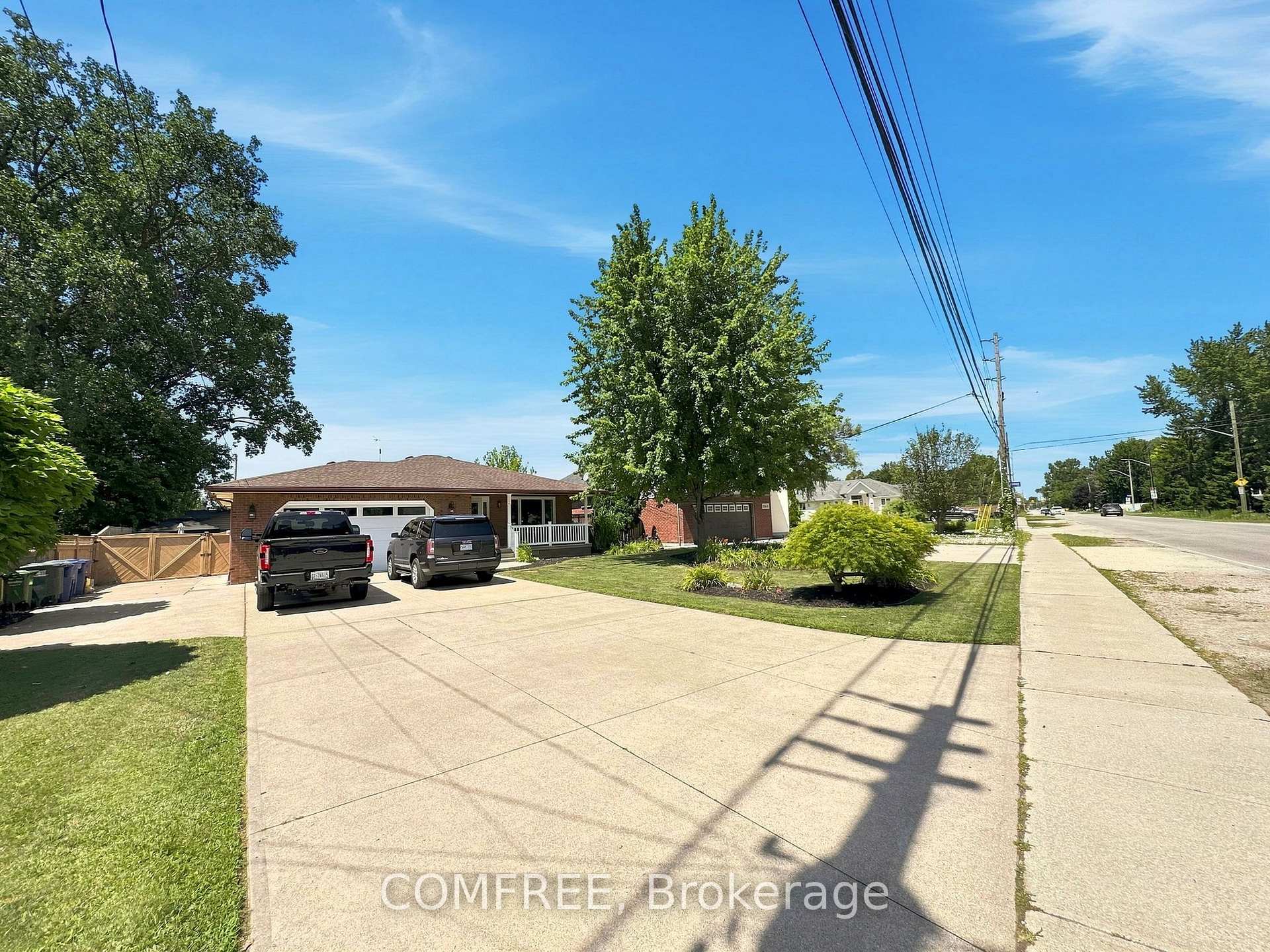 6310 Matchette Road, Lasalle, On N9j 2j7