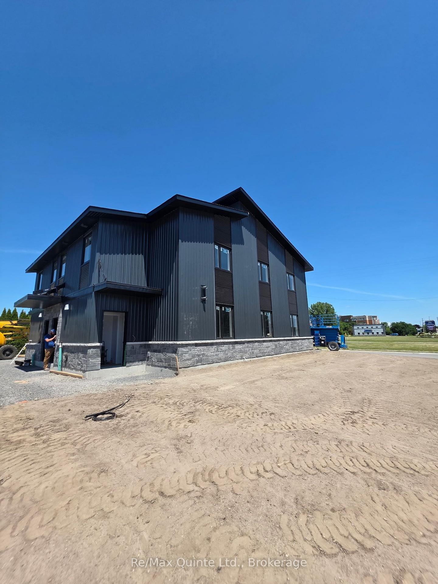 5 Sienna Avenue C, Belleville, On K8p 4g5