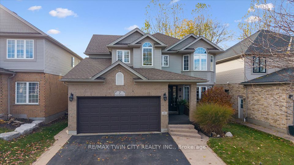 7 Hearthbridge Street, Kitchener, On N2r 1l5