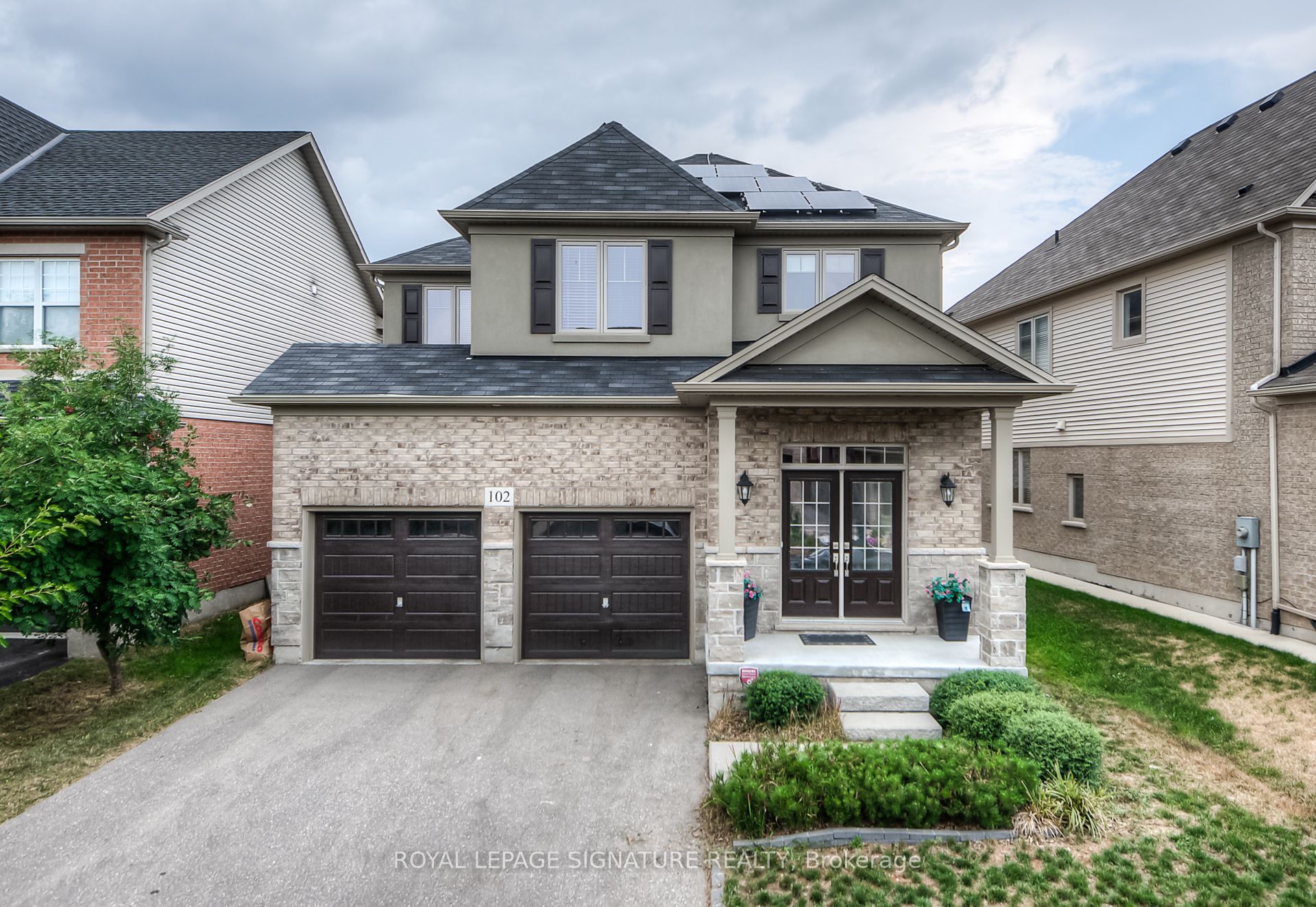 102 Coopershawk Street, Kitchener, On N2k 4j8