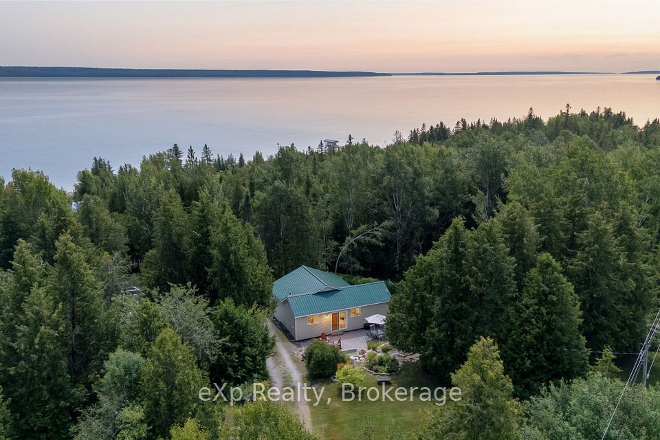 284 Leask Bay Shores Manitowaning Lane W, Assiginack, On P0p 1n0