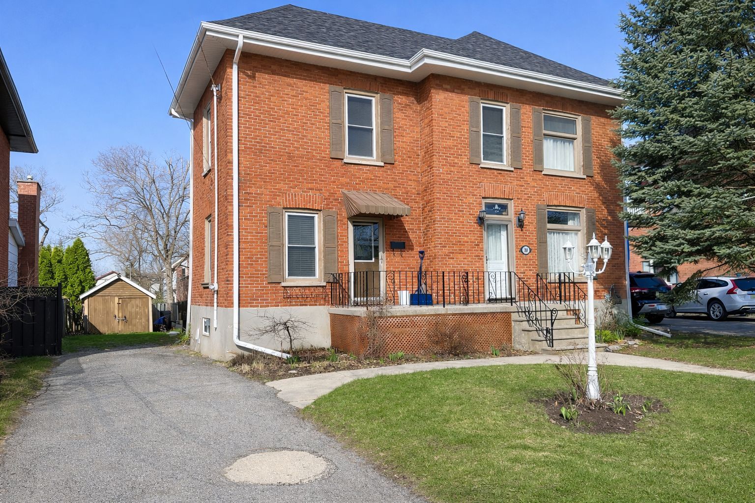 308 Bleecker Avenue, Belleville, On K8n 3v4