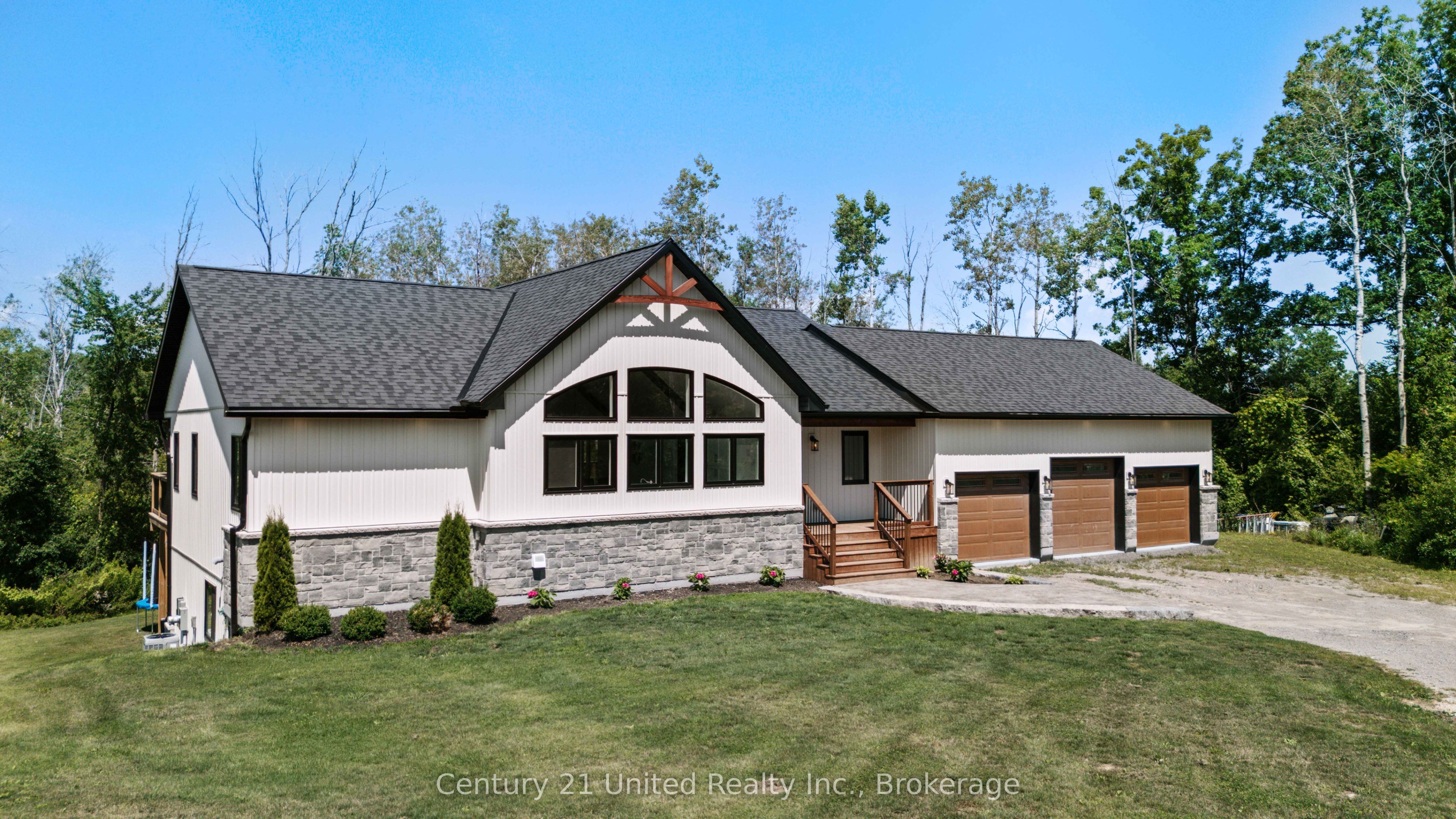 27 Awbrie Lane, Otonabee-South Monaghan, On K9j 0e6