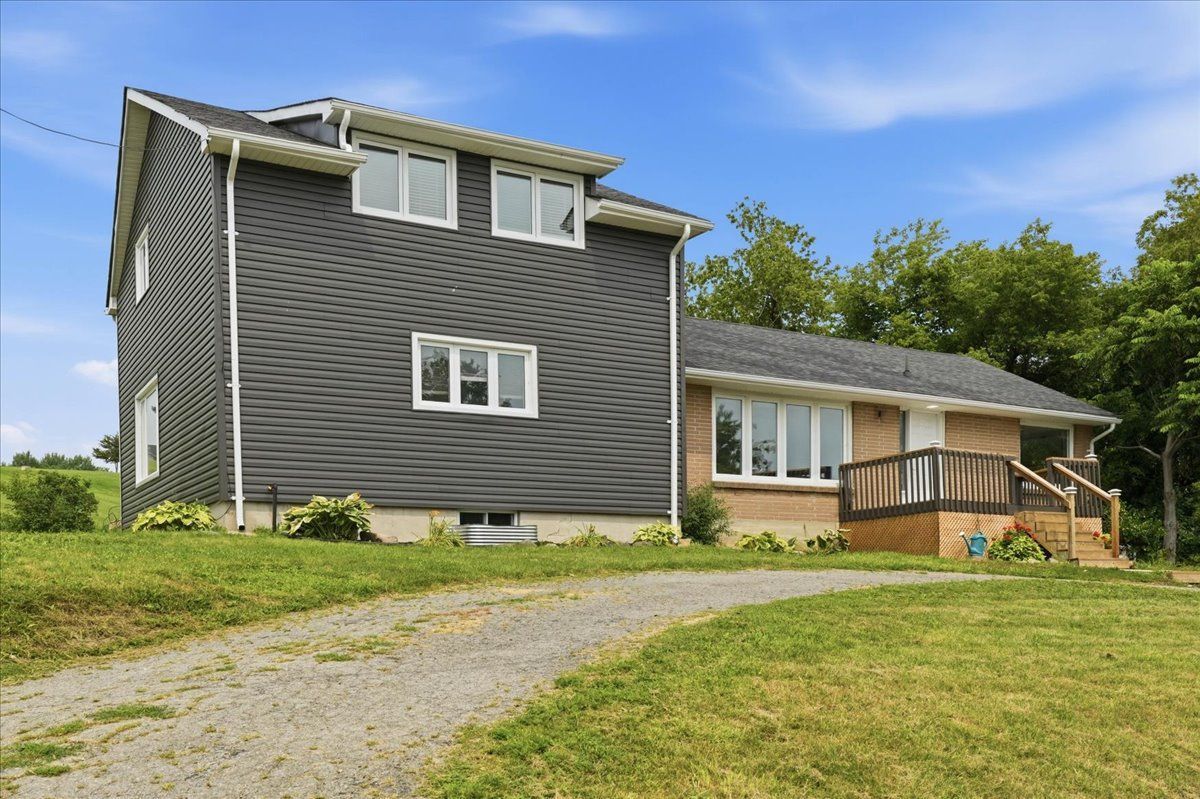 1080 Smith Street, Quinte West, On K0k 1h0