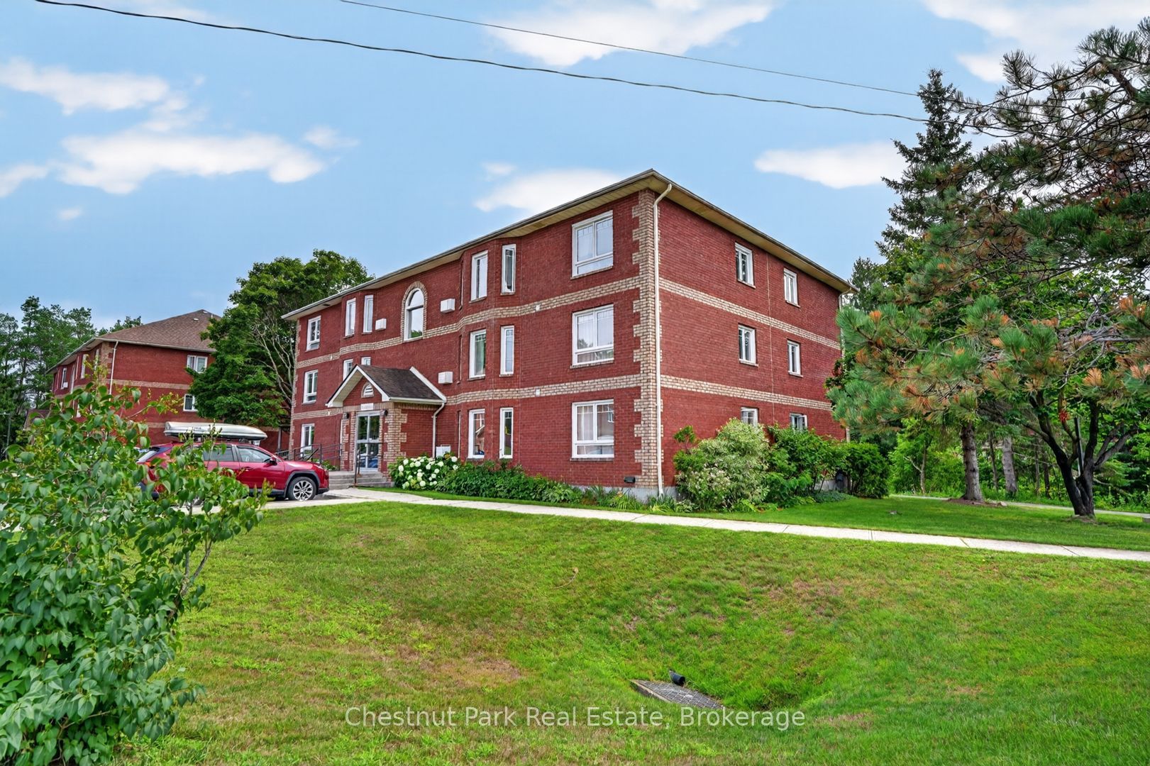 661 Cedar Lane 202c, Bracebridge, On P1l 1n9