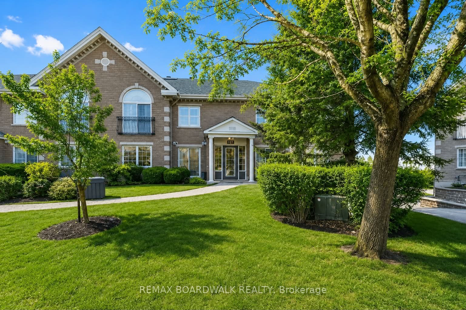 121 Robson Court 1c, Kanata, On K2k 2w1
