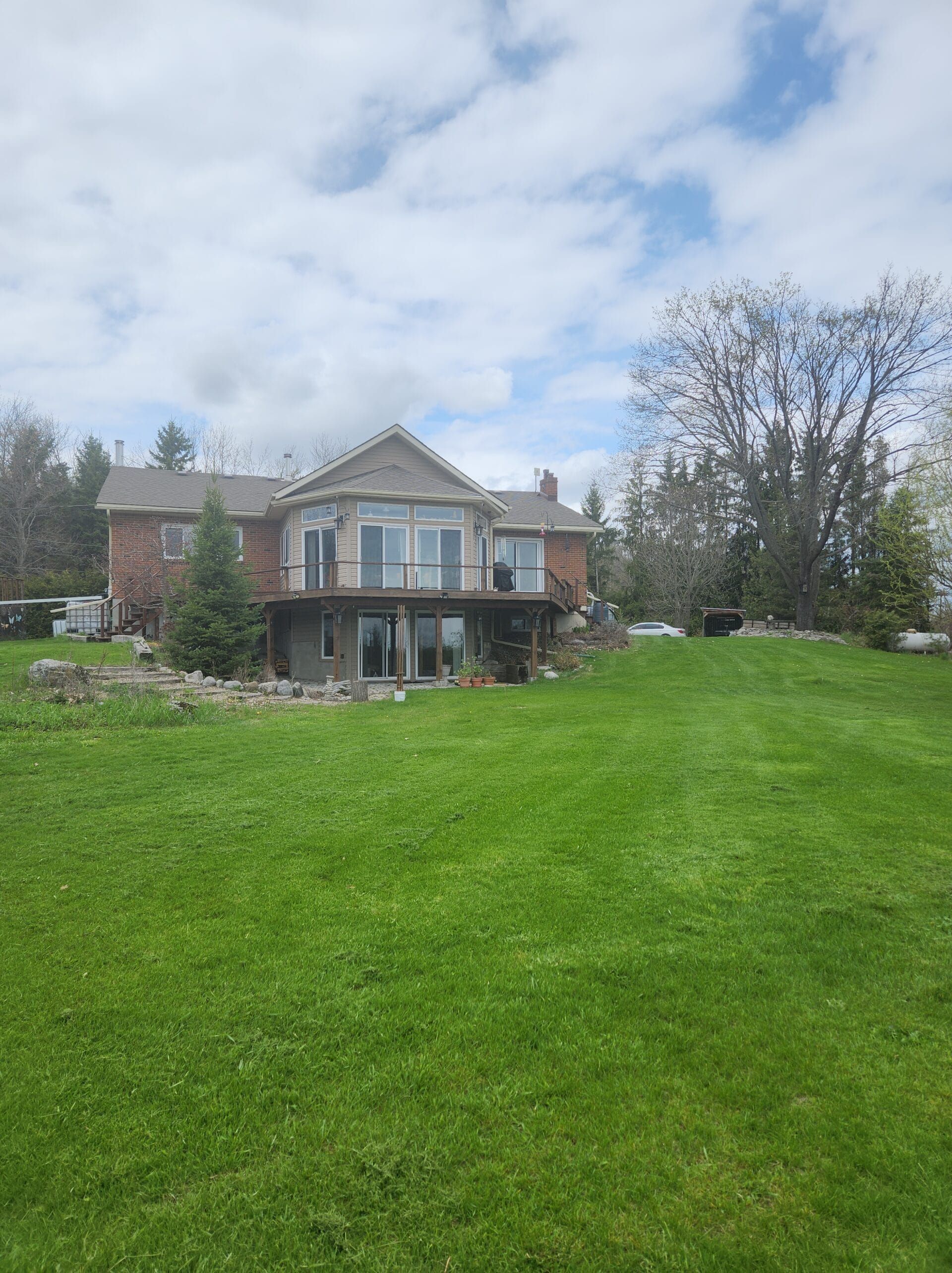 136 Hollowview Road, Stirling-Rawdon, On K0k 3e0