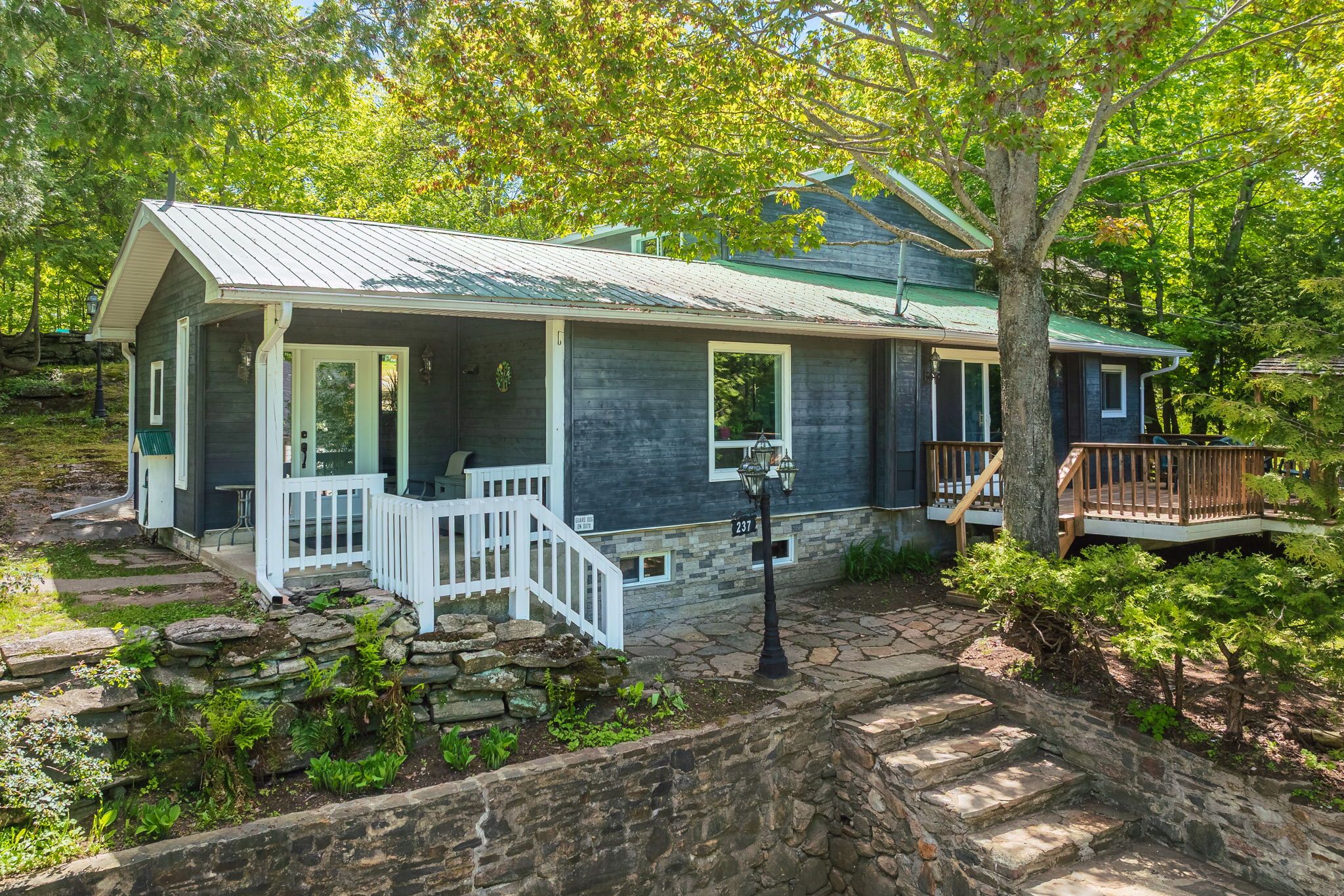 237 Musquash Road, Gravenhurst, On P1p 0e3