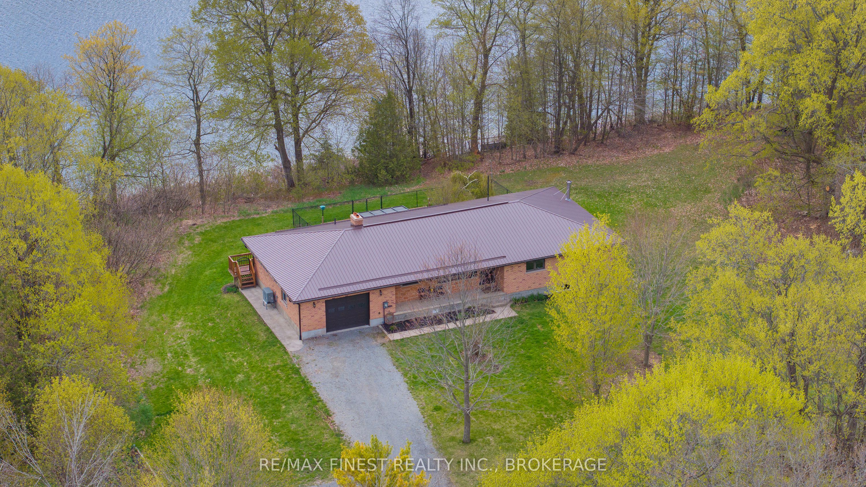 4834 Battersea Road, Frontenac, On K0h 1h0