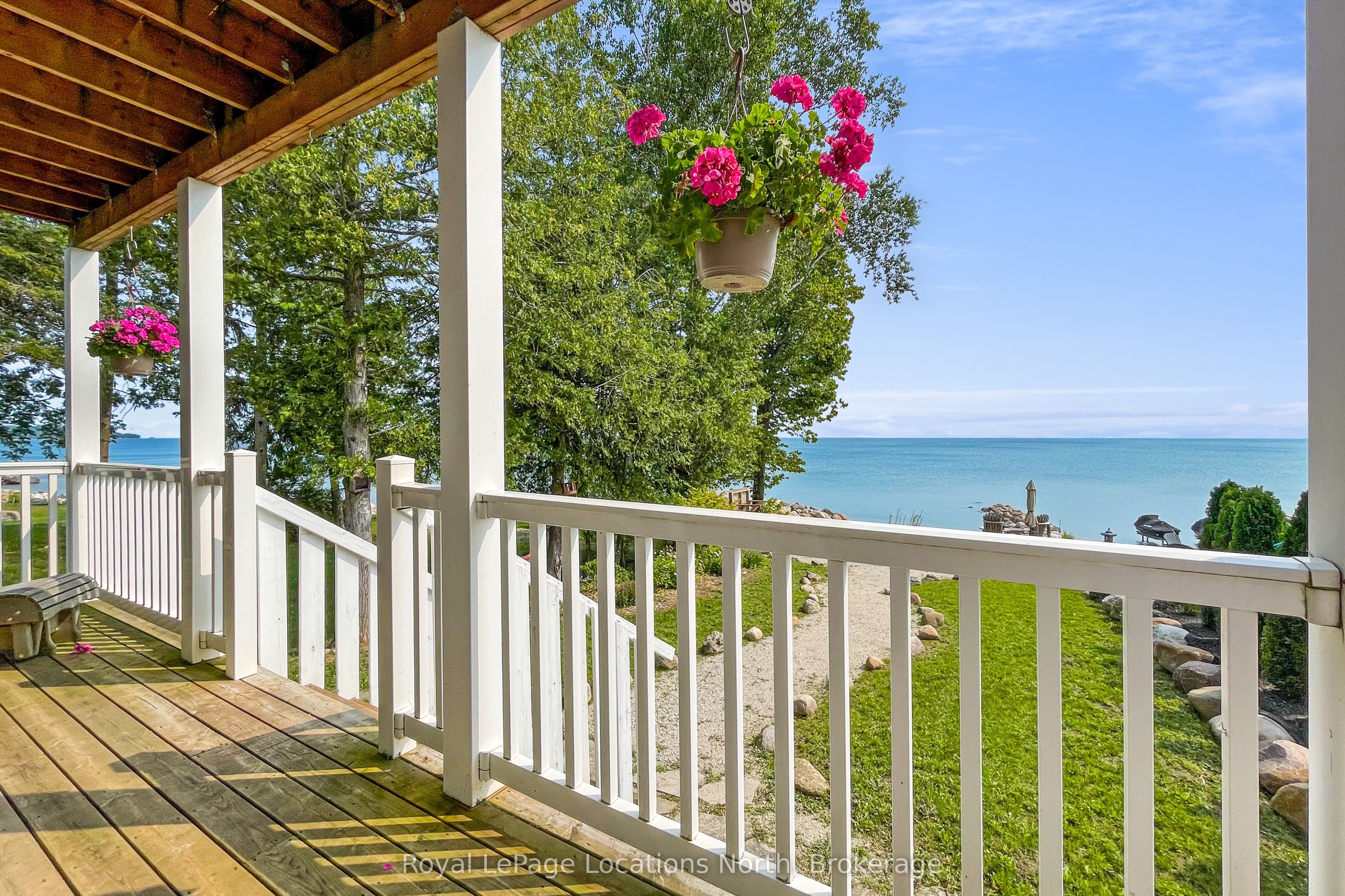 108 Georgian Beach Lane, Meaford, On N4l 0a7