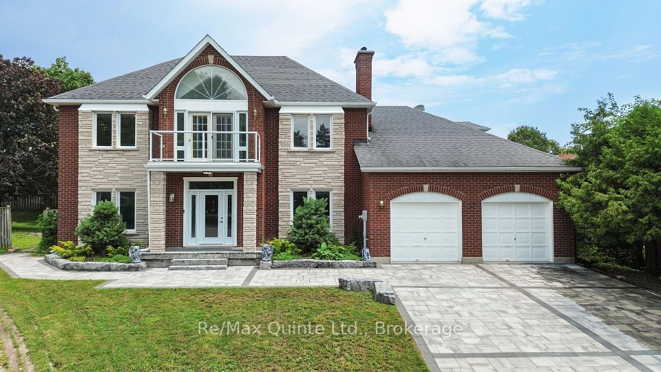 17 Applewood Court, Quinte West, On K8v 6j3