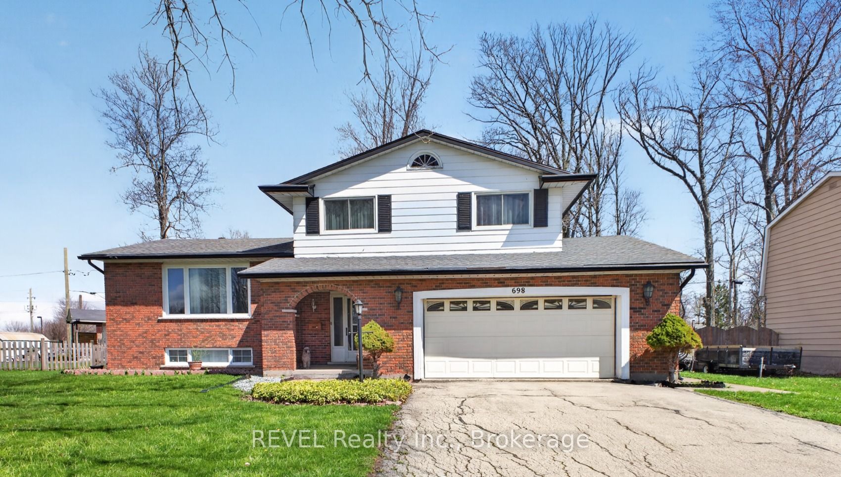698 Daytona Drive, Fort Erie, On L2a 4z6