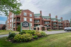 121 W Water Street W 312, Cornwall, On K6j 5t8