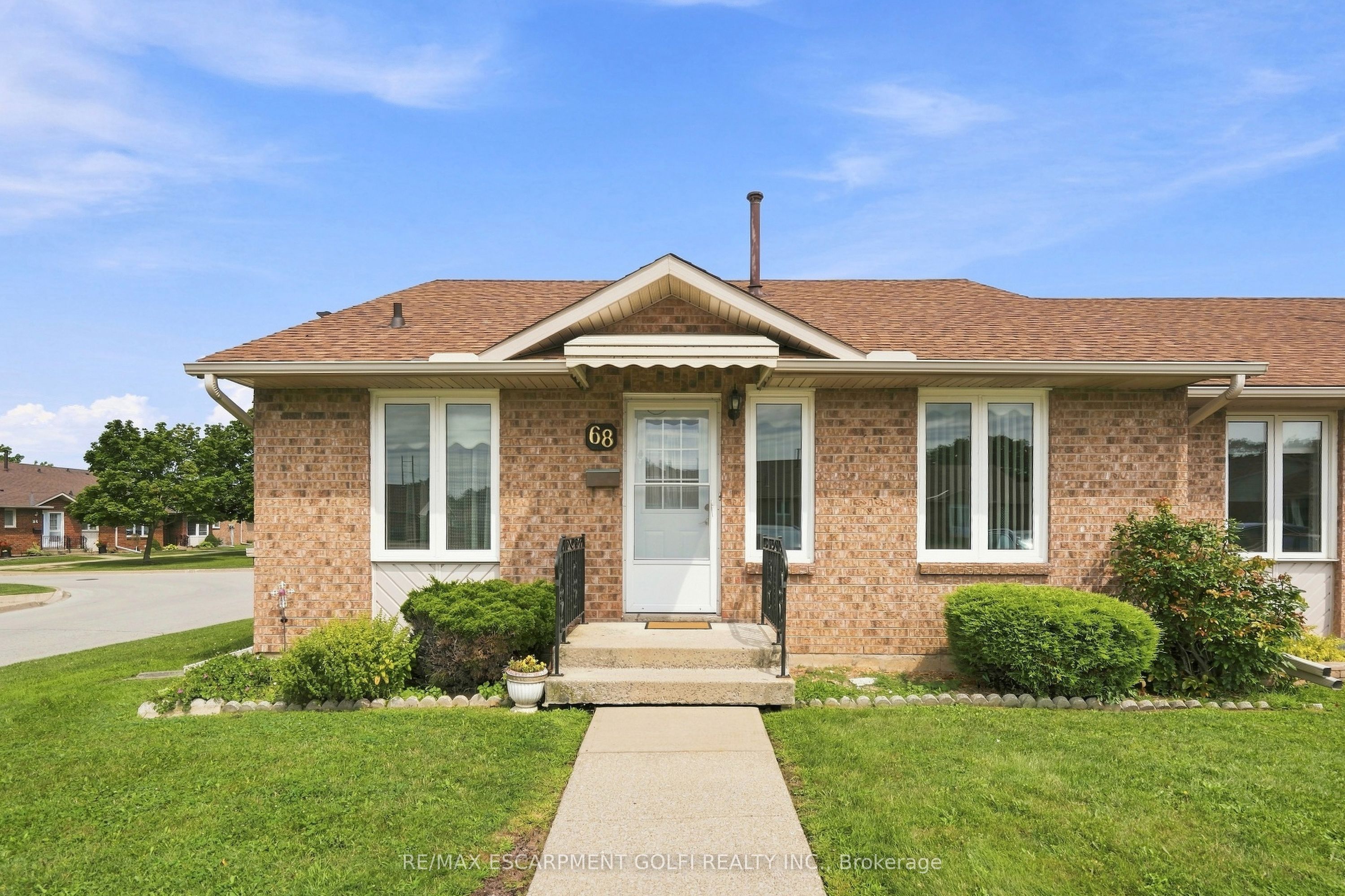 122 Bunting Road 68, St. Catharines, On L2p 3x7