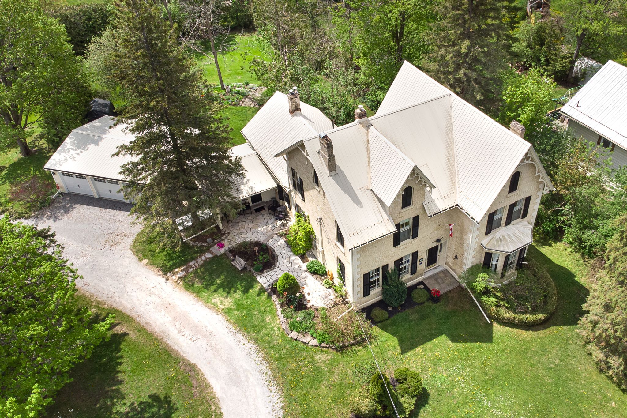 145 King Street, Kawartha Lakes, On K0m 2t0