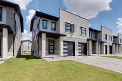 3380 Singleton Avenue 80, London South, On N6l 0e8