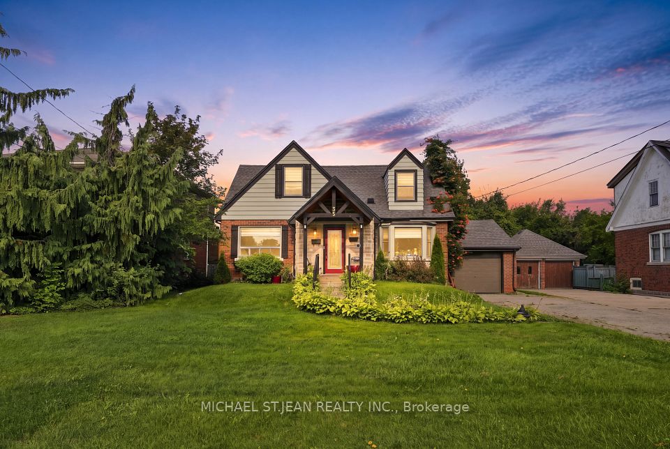 35 Centennial Parkway S, Hamilton, On L8g 2c1
