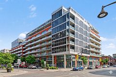 360 Mcleod Street 811, Ottawa Centre, On K2p 1a9