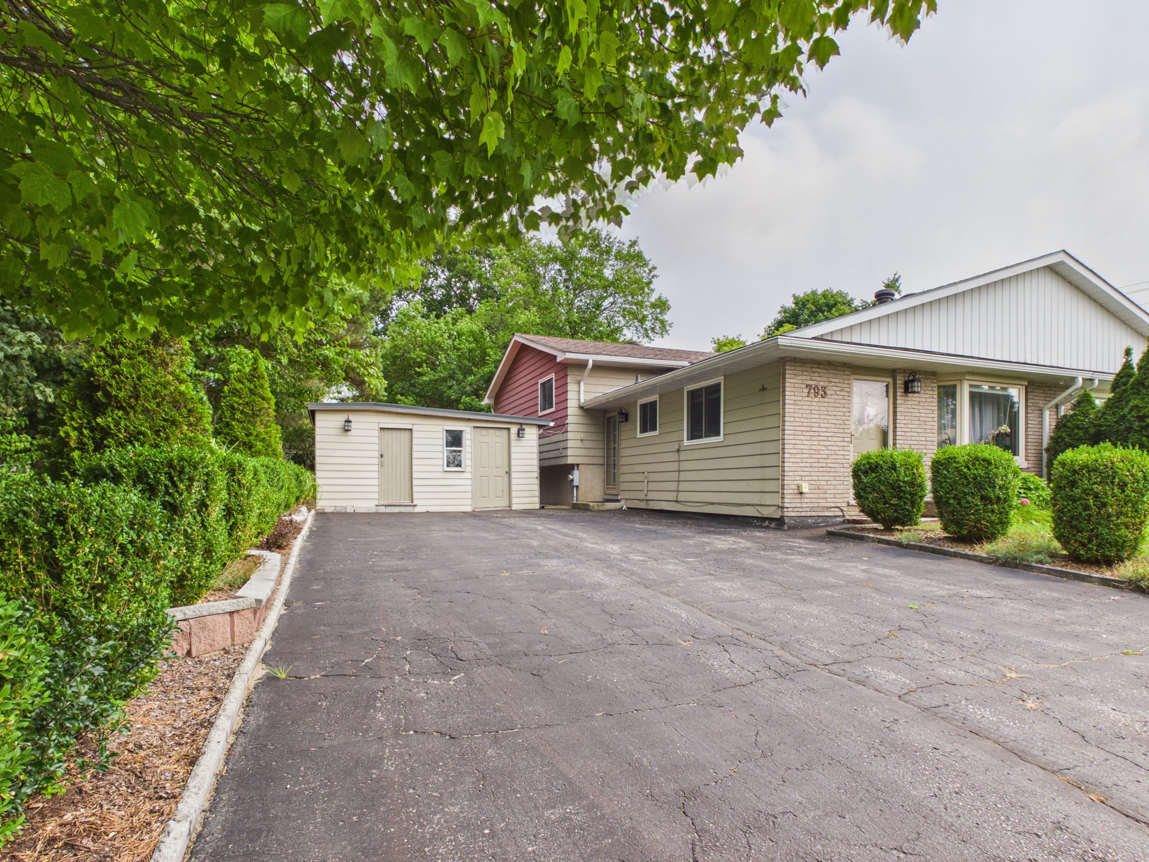 793 Ruby Street, Saugeen Shores, On N0h 2c4