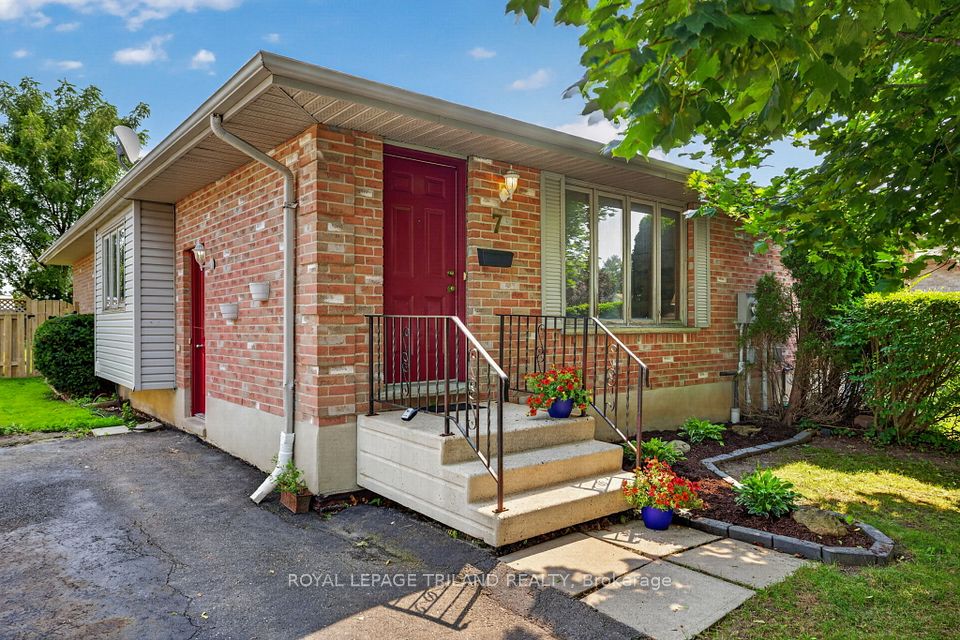 7 Fanjoy Drive, St. Thomas, On N5r 6b2