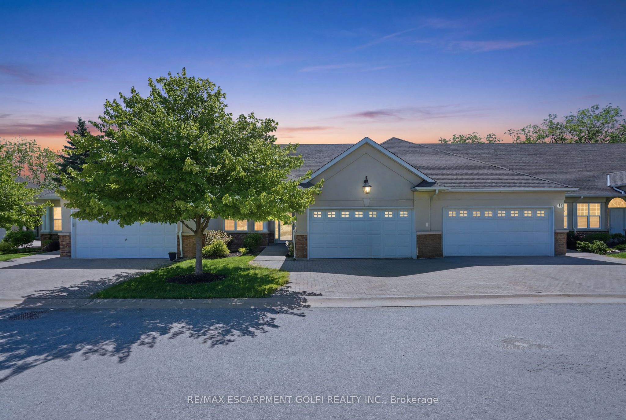 58 Glendale Avenue 12, St. Catharines, On L2t 2j3