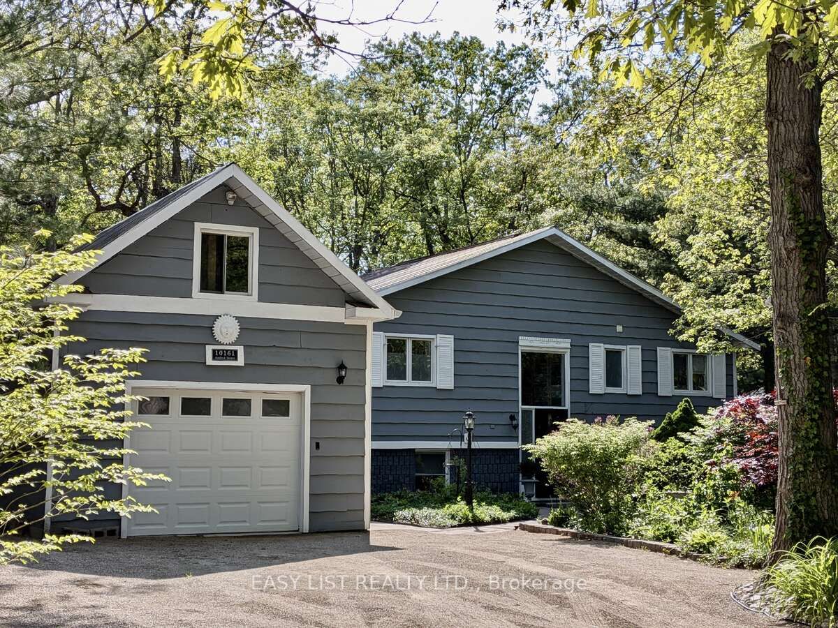 10161 Andrea Street, Lambton Shores, On N0m 2l0