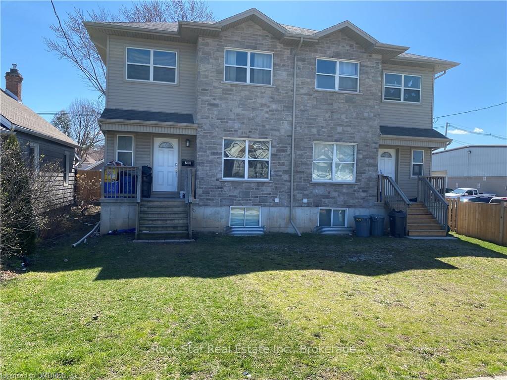 20b Chestnut Street E, St. Catharines, On L2t 1g7