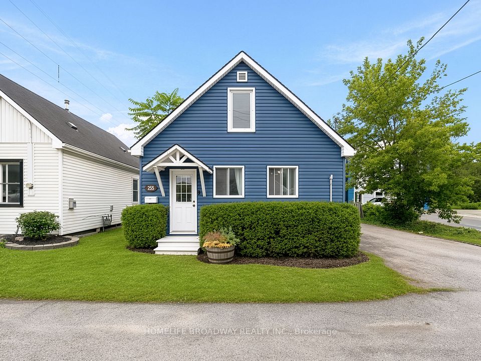 255 Robinson Street N, Grimsby, On L3m 3e2