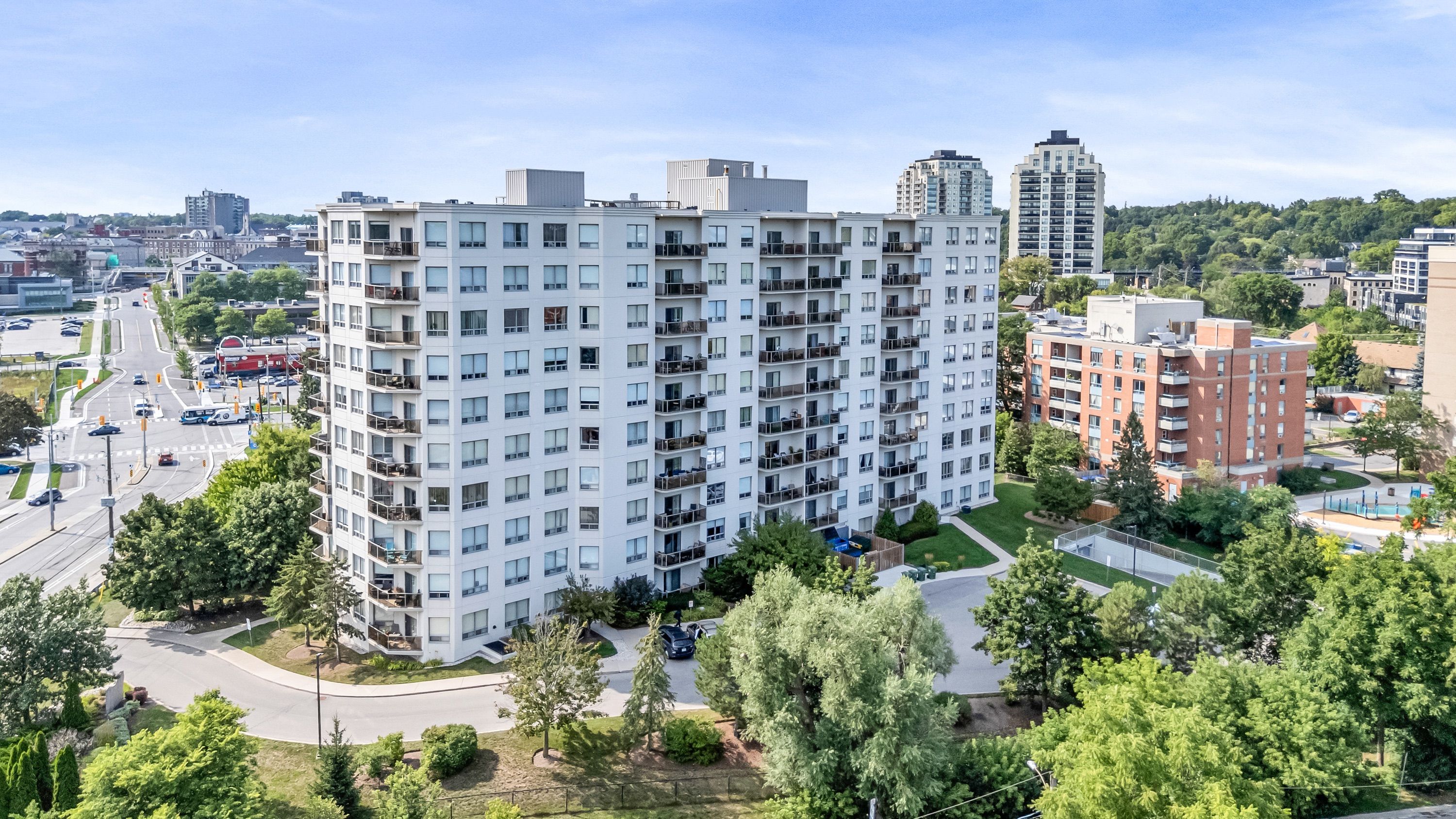 60 Wyndham Street S 301, Guelph, On N1e 7h7