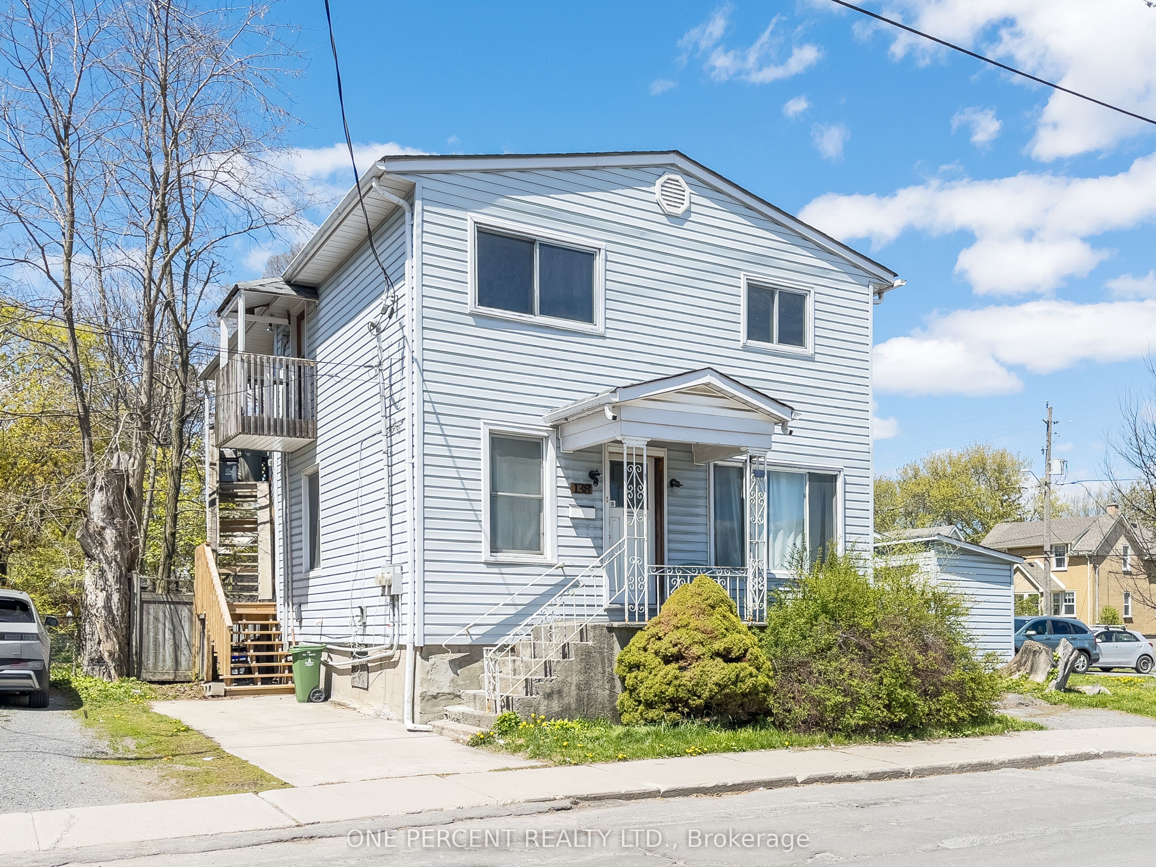 138 Chatham Street, Kingston, On K7k 4h4