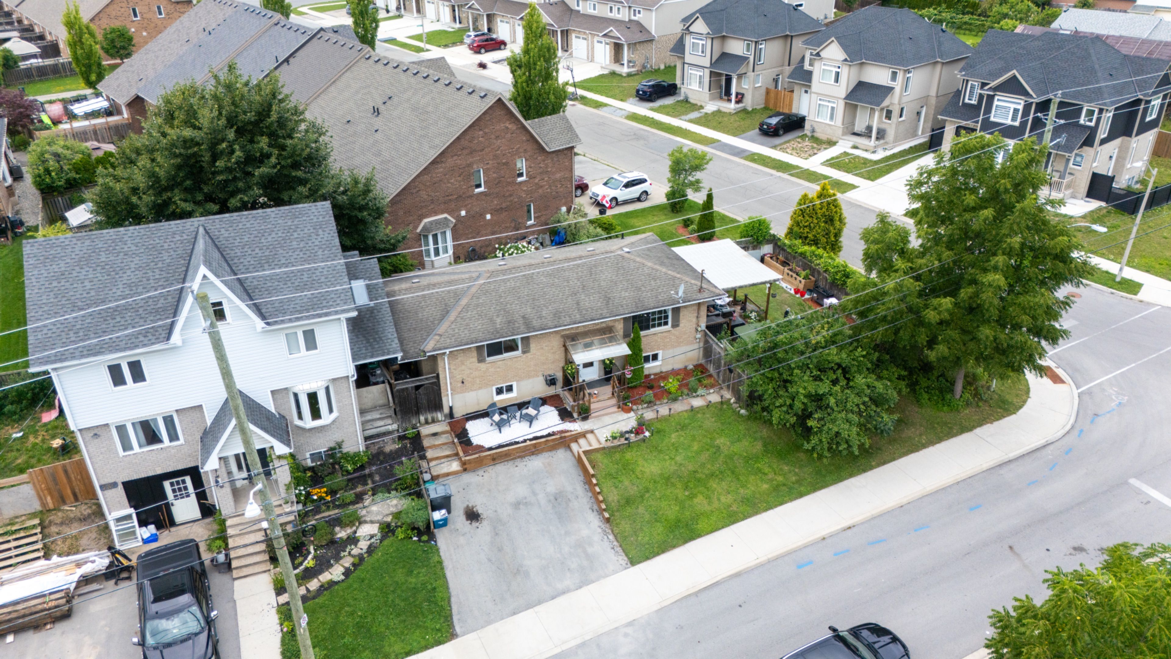23 Moffatt Street, St. Catharines, On L2p 2l4