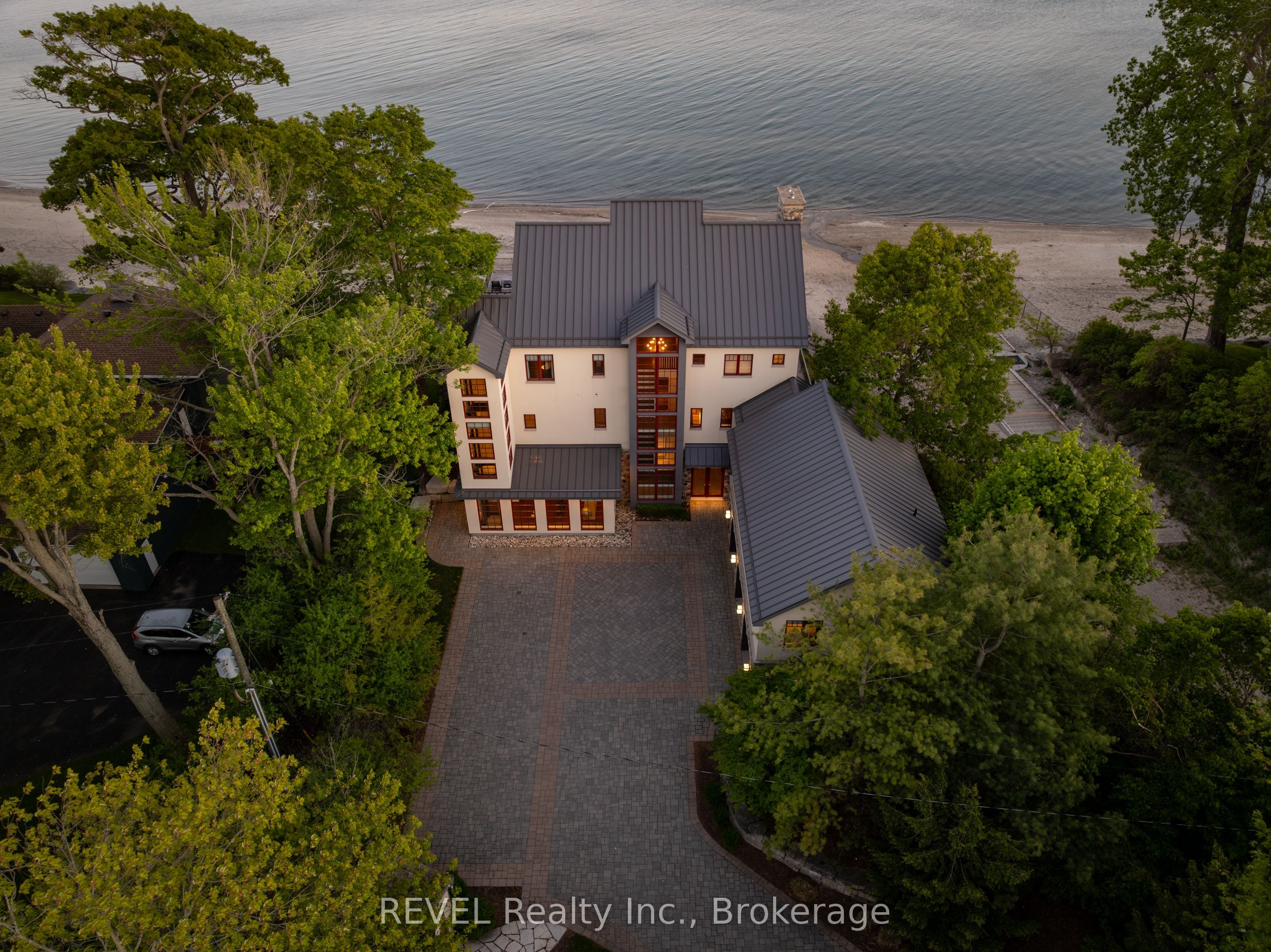 3067 Thunder Bay Road, Fort Erie, On L0s 1n0