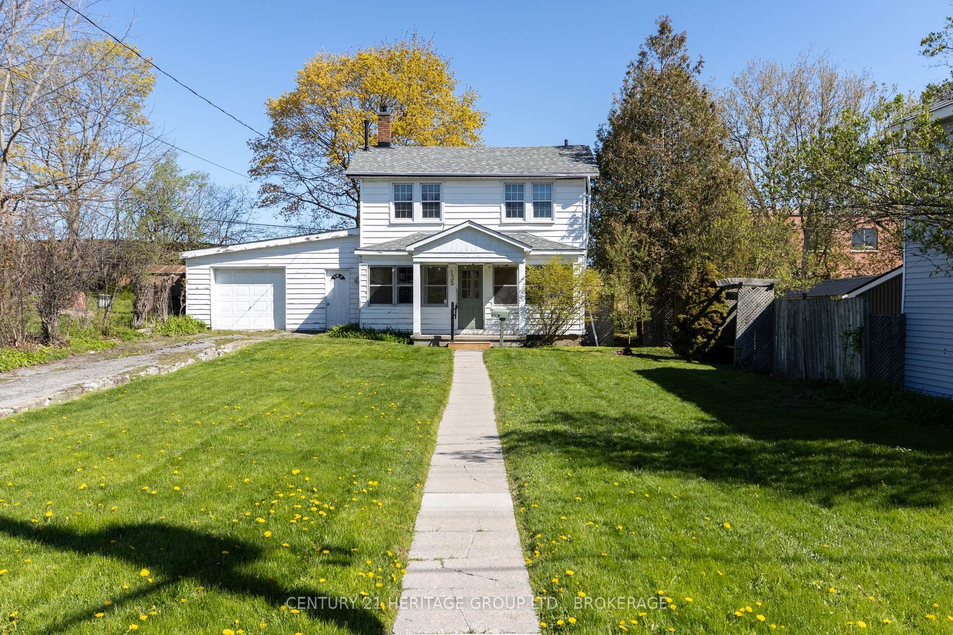 135 James Street, Kingston, On K7k 1z5