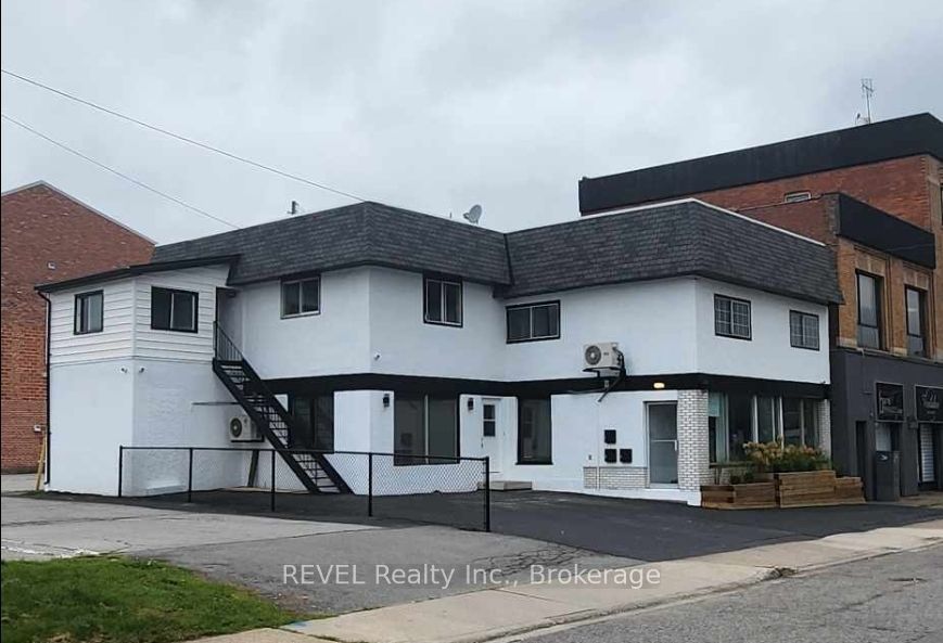 4691 Ontario Avenue, Niagara Falls, On L2e 3r1