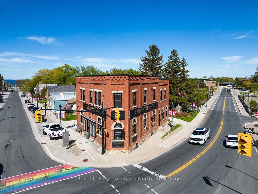 1 Bruce Street N, Blue Mountains, On N0h 2p0