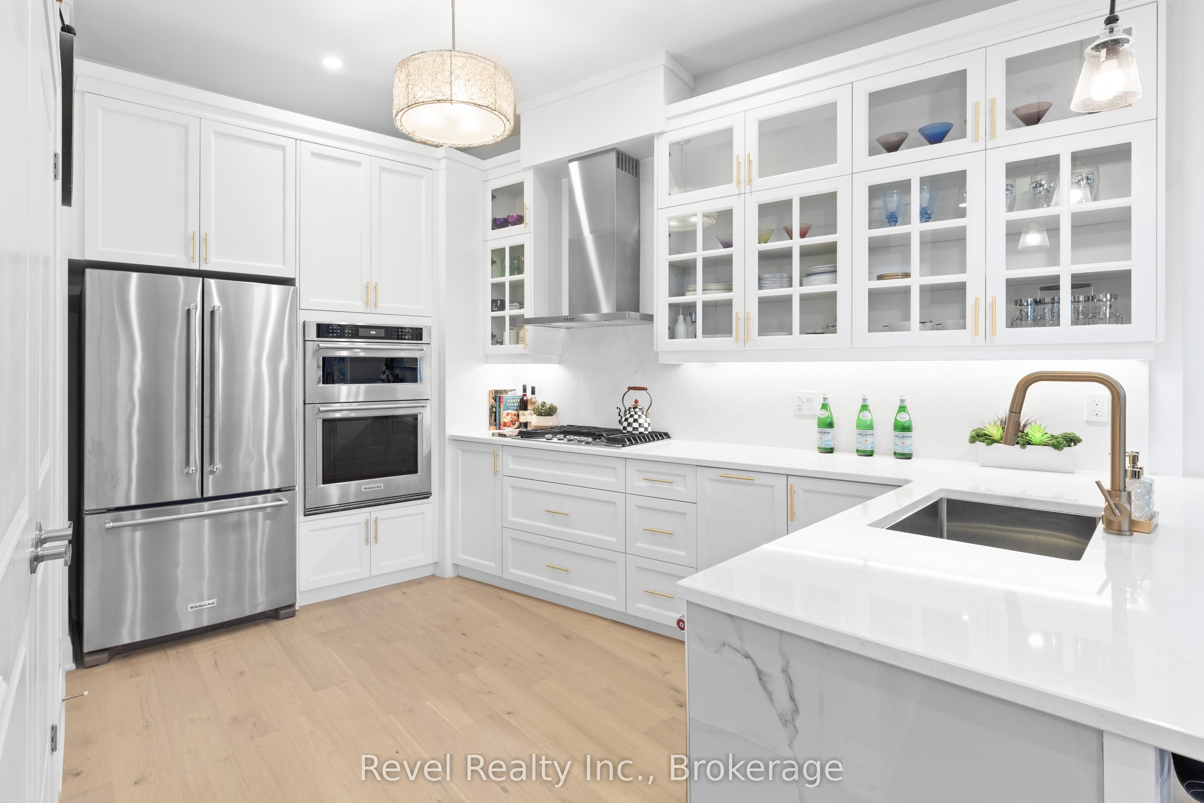 99 Louisa Street 221, Kawartha Lakes, On K0m 1n0