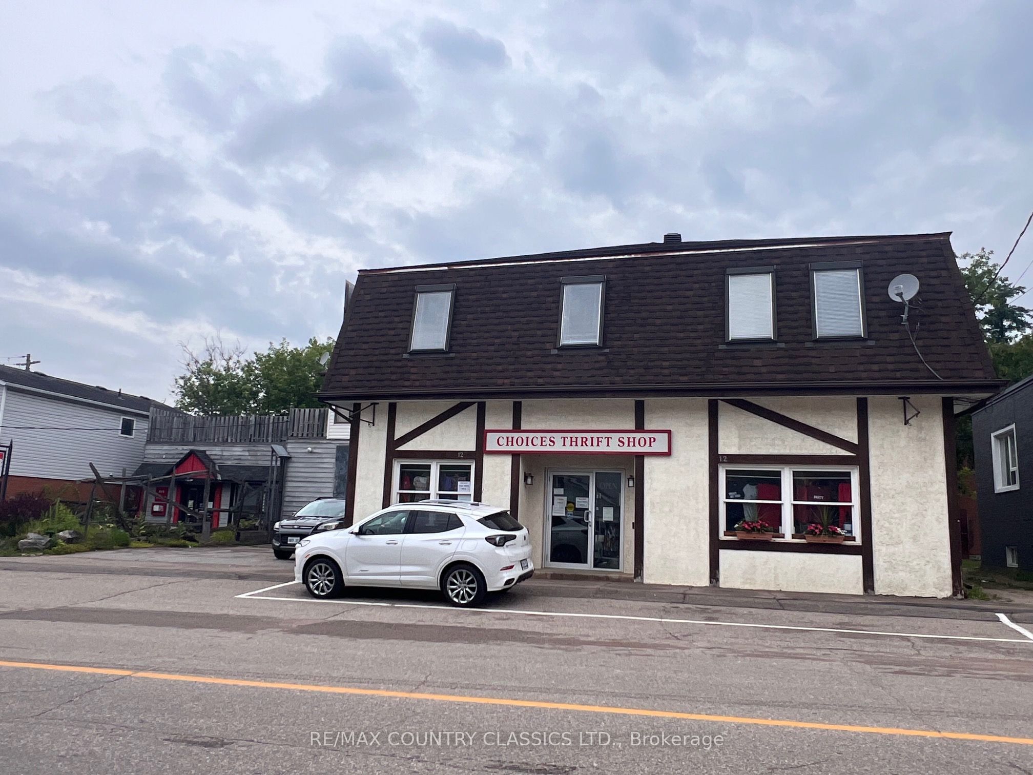 10 - 12 Flint Avenue, Bancroft, On K0l 1c0