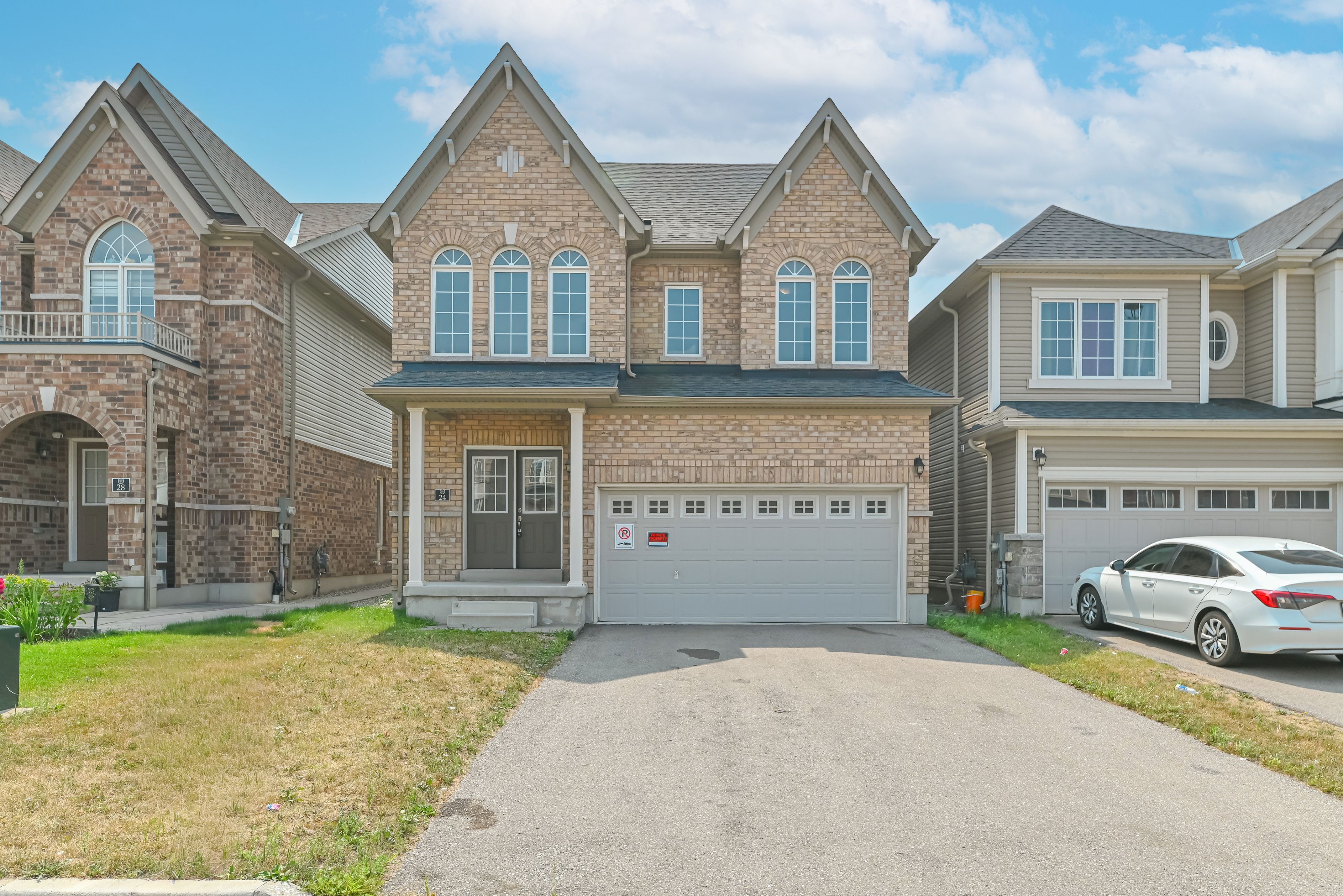 24 Weatherall Avenue, Cambridge, On N3h 0c4