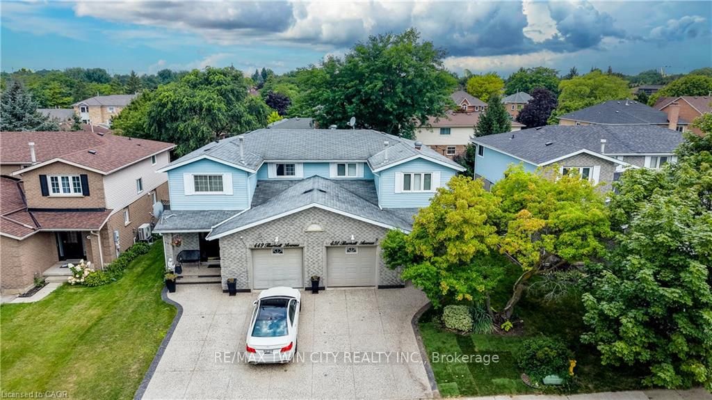 451 Burnett Avenue, Cambridge, On N1t 1l3