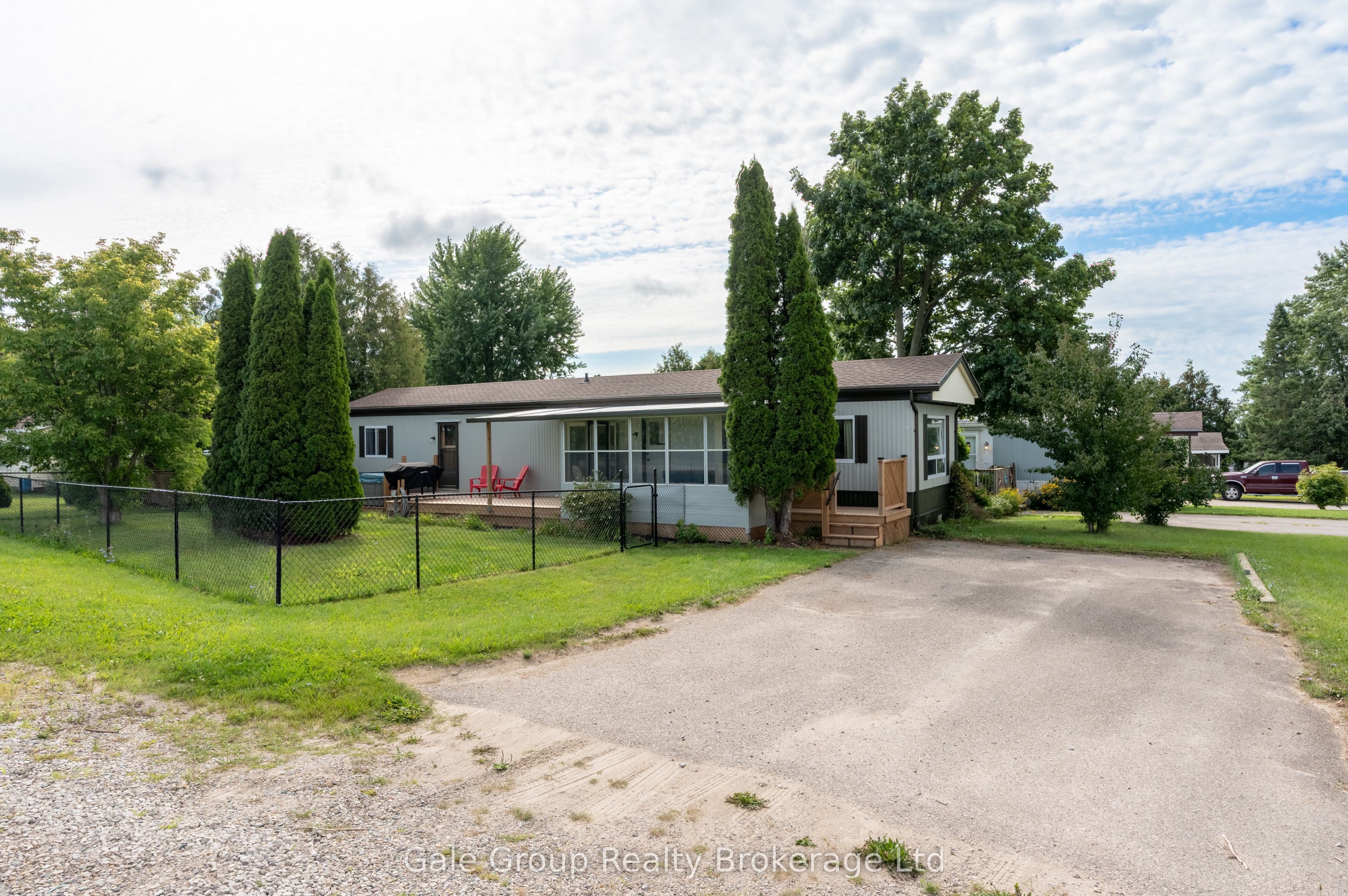 32 Pineview Ave Avenue, Malahide, On N0l 2j0