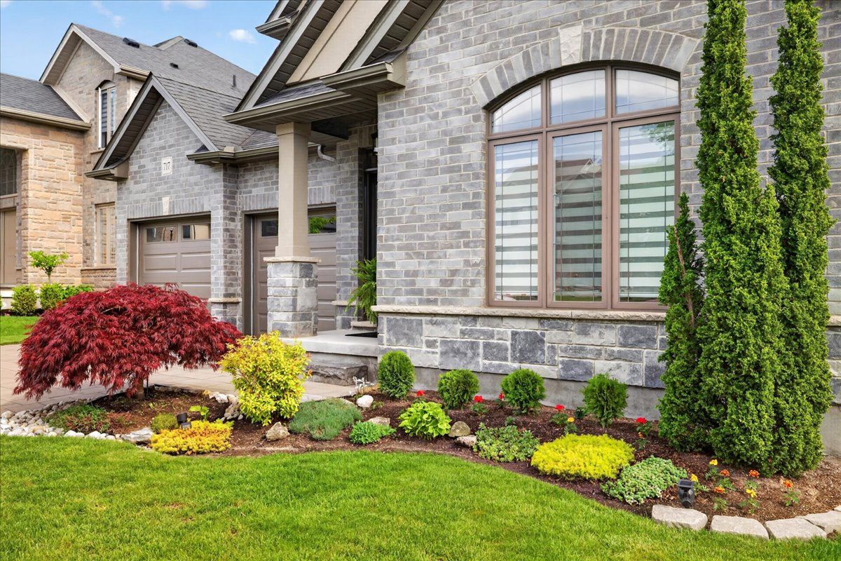 717 Jackpine Way, London North, On N5x 0l9